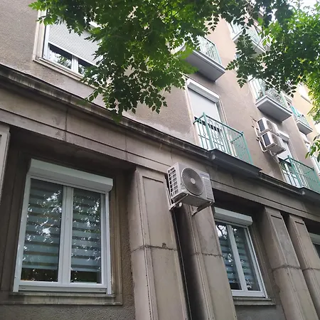 Lady Mabel'S Apartment Near To Arena, Puskas Stadion And City Park, With Guarded Parking Place Будапешт Екстер'єр фото