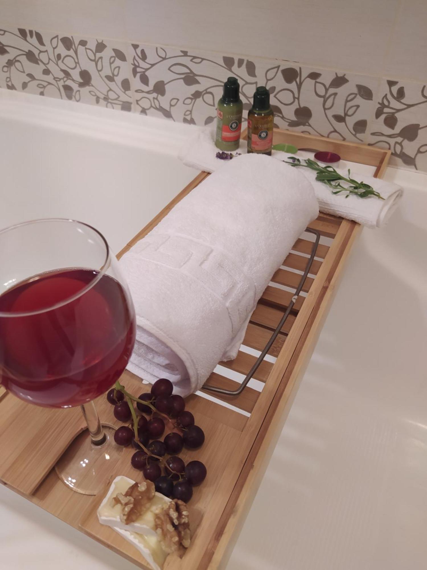 Lady Mabel's Near To Arena, Puskas Stadion And Park, With Guarded Parking Place Apartman Budapest