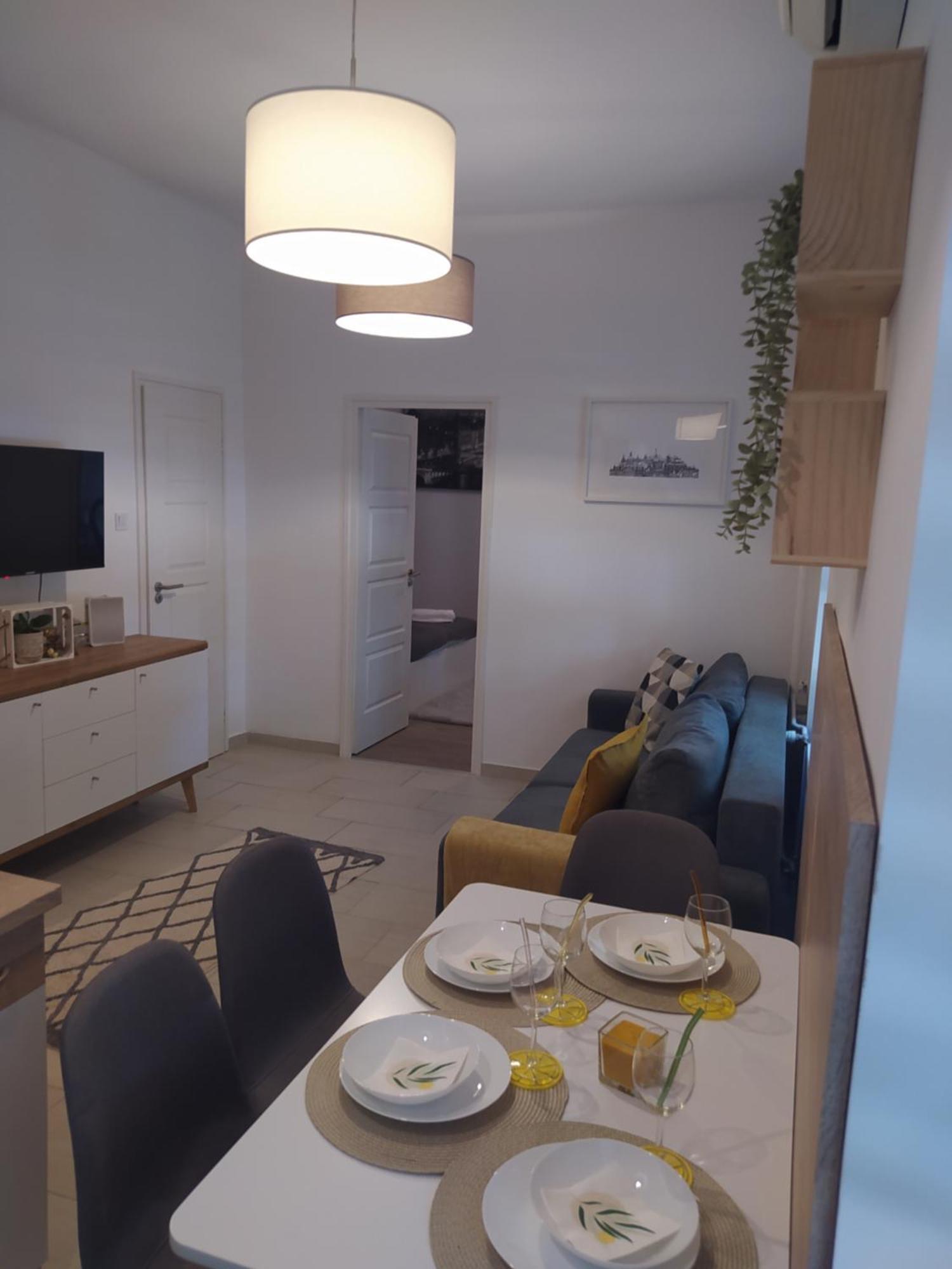 Lady Mabel's Near To Arena, Puskas Stadion And Park, With Guarded Parking Place Budapest